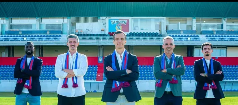 Sérgio Ferreira apresentado em Alverca com "ambição"